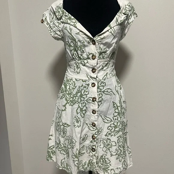 Free people dress - Picture 1 of 3